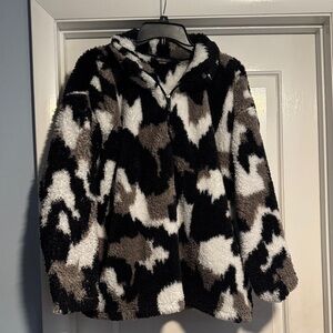 Eddie Bauer Black and White Fleece Hoodie